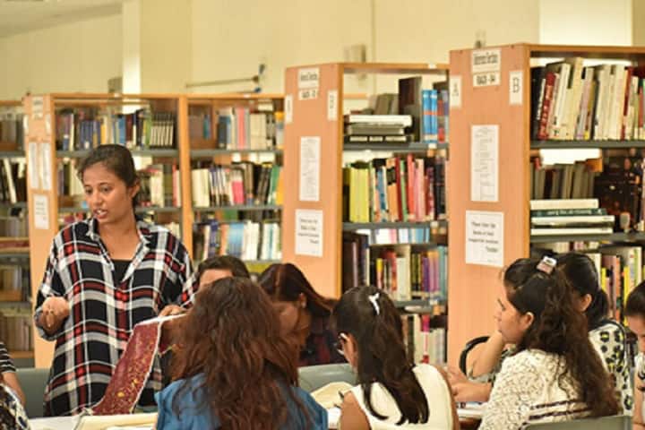 NATIONAL INSTITUTE OF FASHION TECHNOLOGY RAEBARELI COURSE ADMISSIONS visual data 3